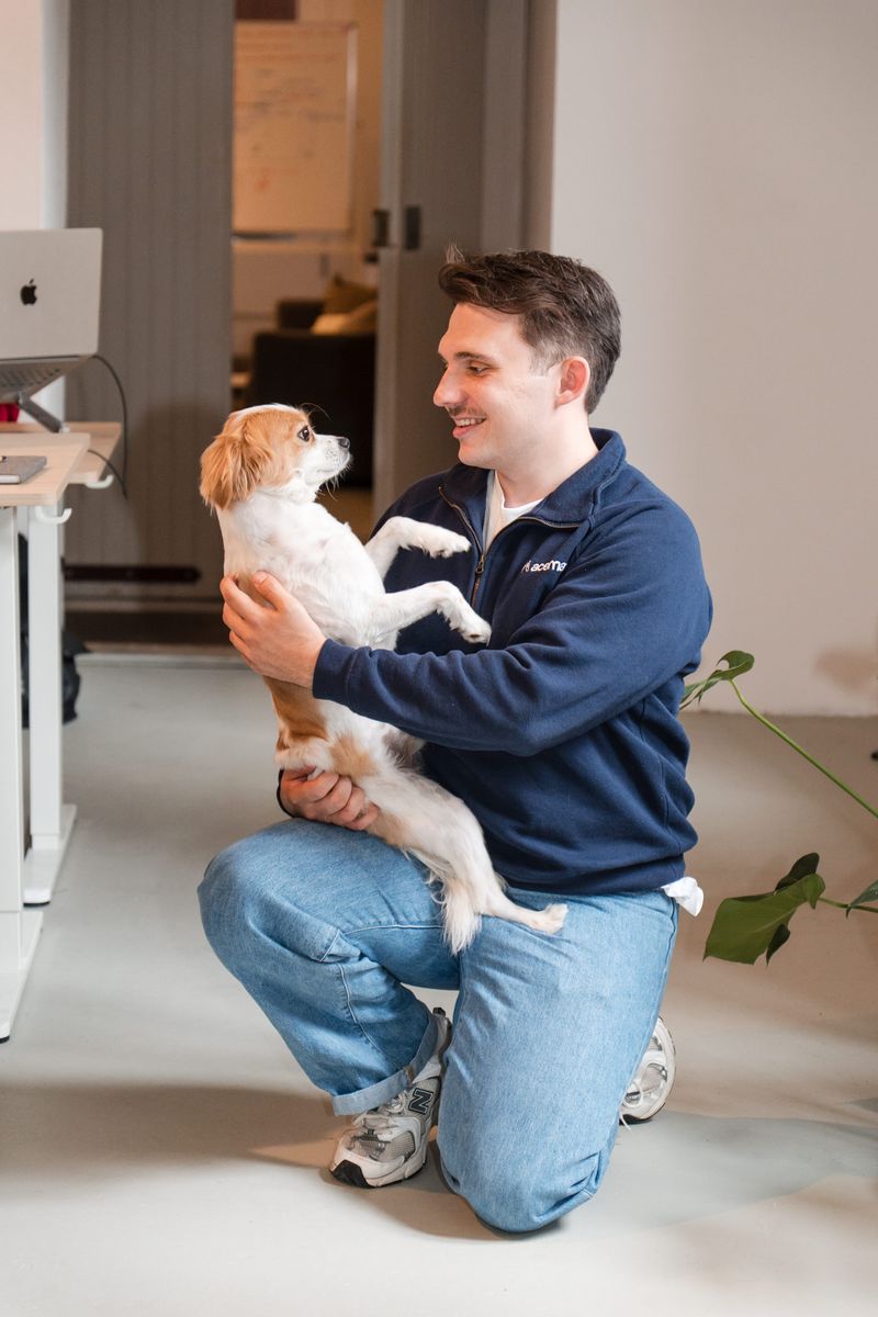 Paul Herman mit Hund, Foto aus dem Content Sprint